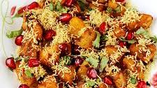 Aloo Chaat Recipe (Potato Chaat)