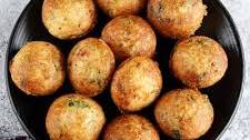 Appe Recipe (Instant Rava Appe)