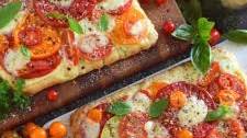 Basil Pesto Tomato Flatbread