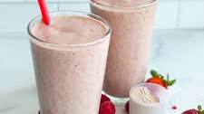 Berry Chocolate Protein Shake