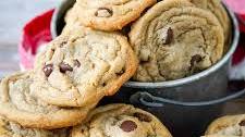 Big Batch Chocolate Chip Cookies