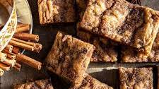 Brown Butter Cinnamon Swirl Snickerdoodle Blondies