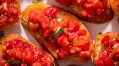 Bruschetta with Tomato and Basil