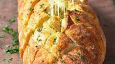 Cheese and Garlic Crack Bread (Pull Apart Bread)