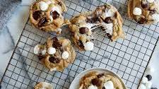 Chocolate Chip Marshmallow Cookies