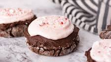 Chocolate Peppermint Crinkle Cookies