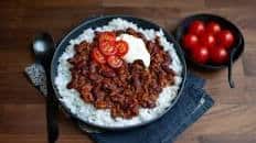 Classic Chili Con Carne with Rice and Sour Cream