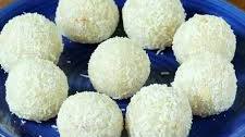 Coconut Ladoo Recipe (Nariyal Laddu)