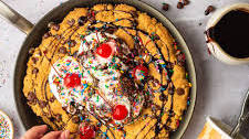 Cookie Lover's Sundae: Chocolate Chip Skillet Cookie with Caramel Cookie Dough Ice Cream