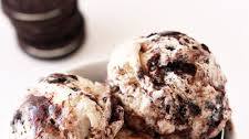 Cookies and Cream Fudge Swirl Ice Cream