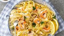 Creamy lemon garlic shrimp pasta