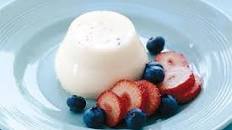 Creamy vanilla bean panna cotta recipe