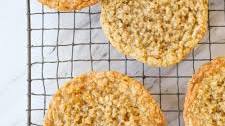 Crispy Oatmeal Cookies