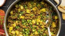 Curried Ground Beef with Peas and Potatoes