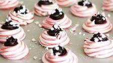 Dark Chocolate Peppermint Meringues