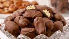 Easy Homemade Chocolate Covered Pecans Recipe