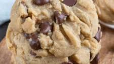 Easy Peanut Butter Chocolate Chip Cookies Recipe