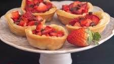 Easy Puff Pastry Strawberry Tarts