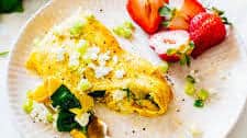 Easy Spinach Feta Omelette