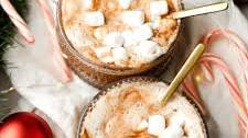 Five Ingredient Peppermint Hot Chocolate Recipe