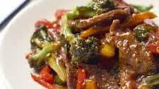 Flank Steak Stir Fry with Broccoli and Peppers