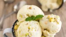 Fresh Mint & Pistachio Ice Cream