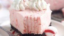 Frozen Peppermint Mousse Pie