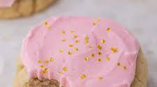 Giant chilled CRUMBL sugar cookies