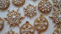 Gingerbread Cookies - Czech Pernik na Figurky