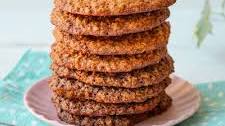 Gingerbread Oat Cookies