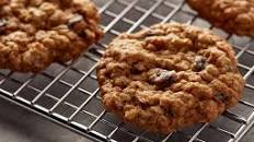 Gluten Free Vanishing Oatmeal Raisin Cookies