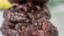 Healthy Chocolate Avocado Cookies