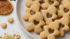 Honey Gingerbread Men Cookies without Molasses and Less Refined Sugar