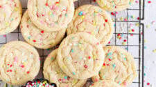 How to Make Funfetti Sugar Cookies