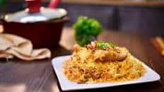 Lucknowi Chicken Biryani