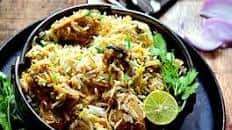 Lucknowi Murgh Biryani Recipe - Awadhi Style Chicken Biryani