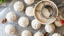 Maple Pecan Snowball Cookies