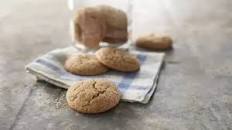 Maple-Spice Crinkle Cookies