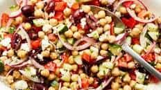 Mediterranean Chickpea Salad