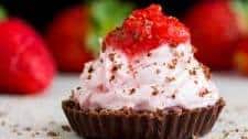 Mini Chocolate Strawberry Mousse Dessert