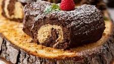 Mini Mocha Yule Log Cakes