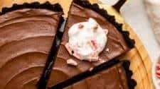 No-Bake Chocolate Peppermint Pie