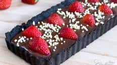 No-Bake Strawberry Chocolate Tart