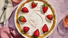 No-Bake Strawberry Pie
