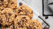 Oatmeal Chocolate Chip Lactation Cookies