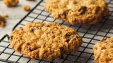 Oatmeal Raisin Cookies