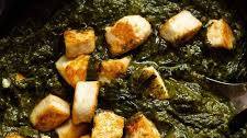 Palak Paneer – Indian Spinach Curry with Homemade Fresh Cheese