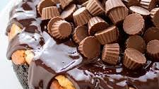 Peanut Butter Cup Cheesecake