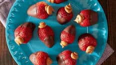 Peanut Butter Stuffed Strawberries