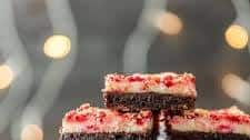 Peppermint Cheesecake Brownies (Peppermint Brownies)